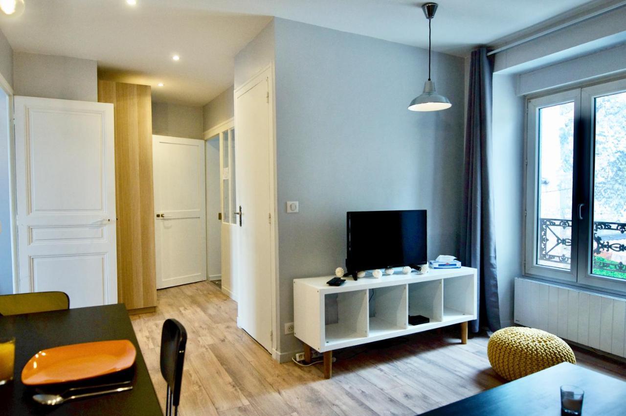 Nuiteejour Centre Apartment Niort